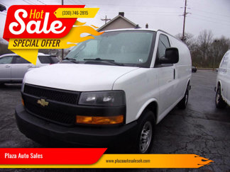 Used 2018 Chevrolet Express 2500 image 1