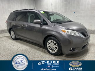 Used 2014 Toyota Sienna XLE image 1