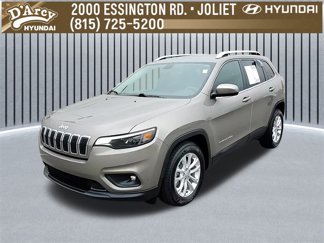 Used 2019 Jeep Cherokee Latitude w/ Popular Appearance Group image 1