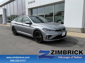 New 2025 Volkswagen Jetta SE image 1