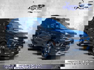 Used 2023 Chevrolet Blazer LT image 1