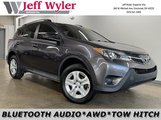 Used 2013 Toyota RAV4 LE image 1