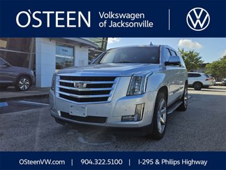 Used 2018 Cadillac Escalade Luxury image 1