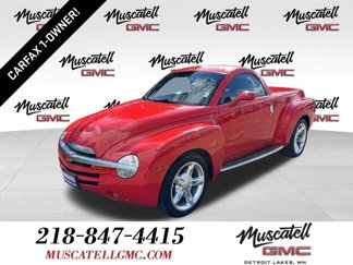 Used 2004 Chevrolet SSR w/ Preferred Equipment Group image 1