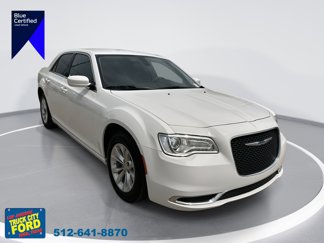 Used 2023 Chrysler 300 Touring image 1