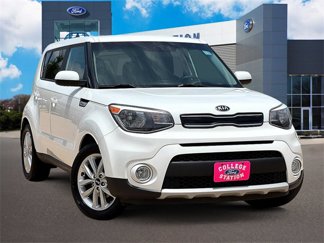 Used 2019 Kia Soul + image 1