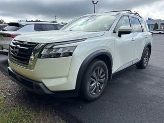 Used 2022 Nissan Pathfinder SV w/ SV Premium Package image 1