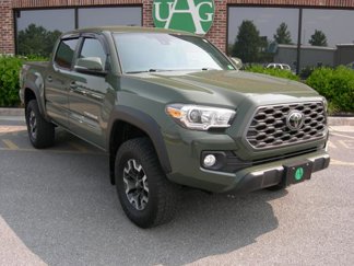 Used 2021 Toyota Tacoma TRD Off-Road image 1