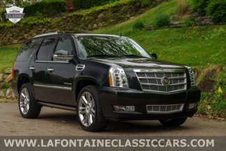Used 2011 Cadillac Escalade Platinum image 1