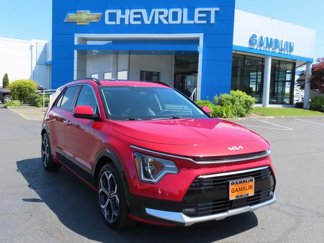 Used 2023 Kia Niro SX Touring image 1