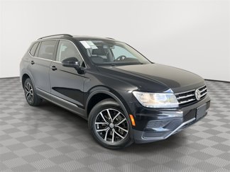 Used 2021 Volkswagen Tiguan SE image 1