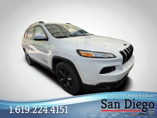 Used 2018 Jeep Cherokee Latitude w/ Altitude Package image 1