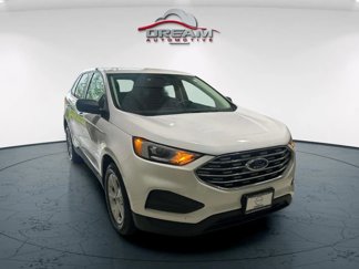 Used 2020 Ford Edge SE image 1