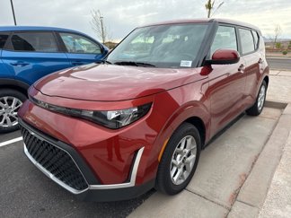 Used 2023 Kia Soul LX w/ LX Technology Package image 1