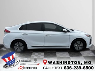 Used 2021 Hyundai Ioniq SE image 1