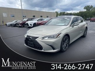 Used 2022 Lexus ES 350 w/ Premium Package image 1