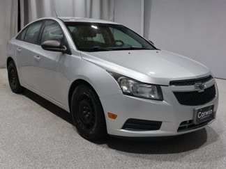 Used 2014 Chevrolet Cruze LS image 1