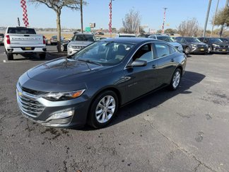 Used 2019 Chevrolet Malibu LT image 1