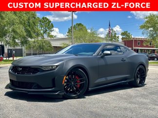 Used 2021 Chevrolet Camaro LT image 1