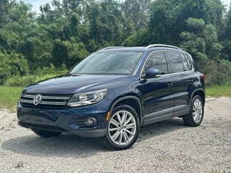 Used 2012 Volkswagen Tiguan SE image 1