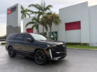 Used 2022 Cadillac Escalade Sport Platinum w/ Heavy-Duty Trailer Package image 1
