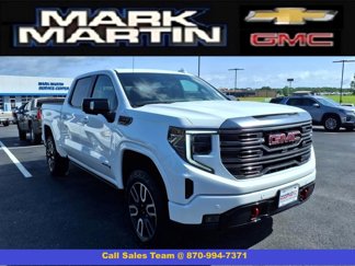 Used 2024 GMC Sierra 1500 AT4 w/ Technology Package image 1