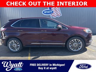 Used 2020 Ford Edge Titanium image 1