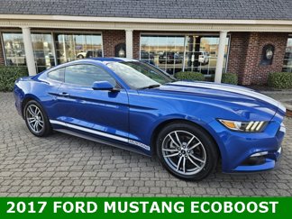 Used 2017 Ford Mustang Coupe image 1