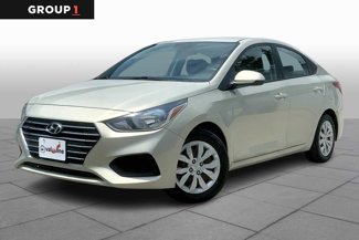 Used 2020 Hyundai Accent SE image 1