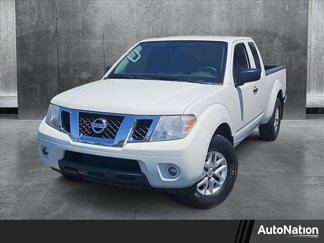 Used 2021 Nissan Frontier SV image 1