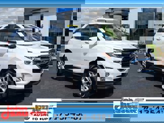 Used 2021 Chevrolet Equinox LT w/ Driver Convenience Package image 1