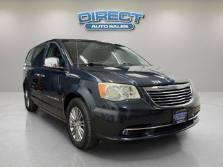 Used 2014 Chrysler Town & Country Touring image 1