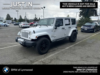 Used 2015 Jeep Wrangler Unlimited Sahara image 1