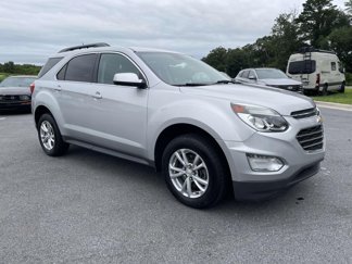 Used 2017 Chevrolet Equinox LT image 1