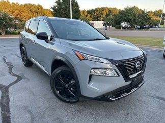 Used 2023 Nissan Rogue SV w/ SV Premium Package image 1