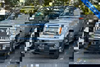 Used 2010 Ford F150 Lariat image 1
