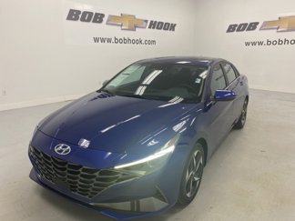 Used 2022 Hyundai Elantra SEL w/ Convenience + Premium Package image 1
