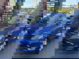Used 2016 Chrysler 200 Limited image 1