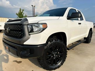 Used 2019 Toyota Tundra SR5 image 1