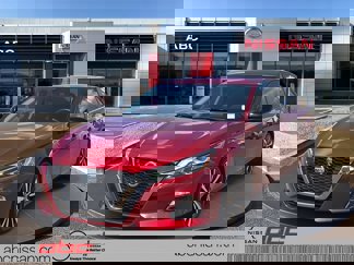 Used 2022 Nissan Altima 2.5 SR image 1