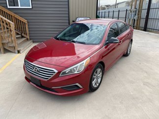 Used 2016 Hyundai Sonata SE image 1