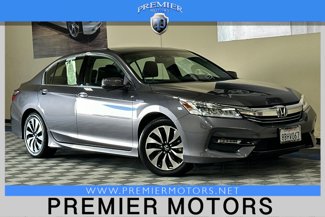 Used 2017 Honda Accord Touring image 1