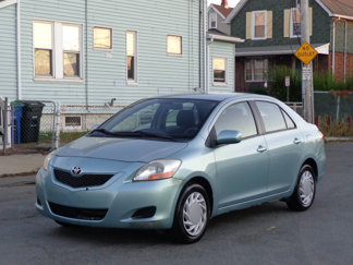 Used 2010 Toyota Yaris Sedan image 1