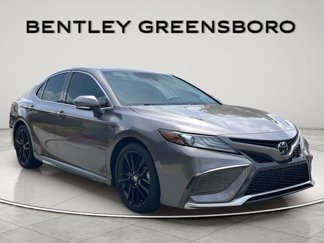 Used 2021 Toyota Camry XSE image 1