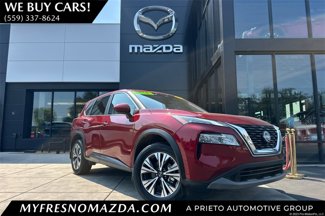 Used 2023 Nissan Rogue SV image 1