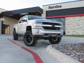 Used 2018 Chevrolet Silverado 1500 LT w/ Texas Edition image 1
