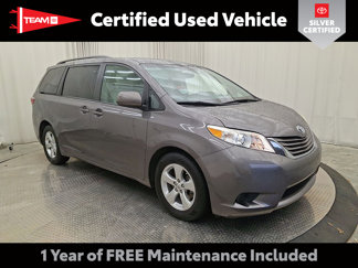 Certified 2015 Toyota Sienna LE image 1