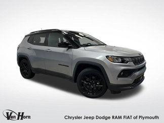Used 2022 Jeep Compass Altitude video 1
