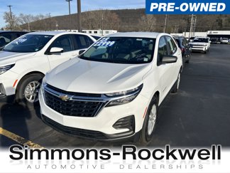 Used 2023 Chevrolet Equinox LS image 1