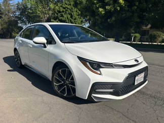 Used 2022 Toyota Corolla SE image 1